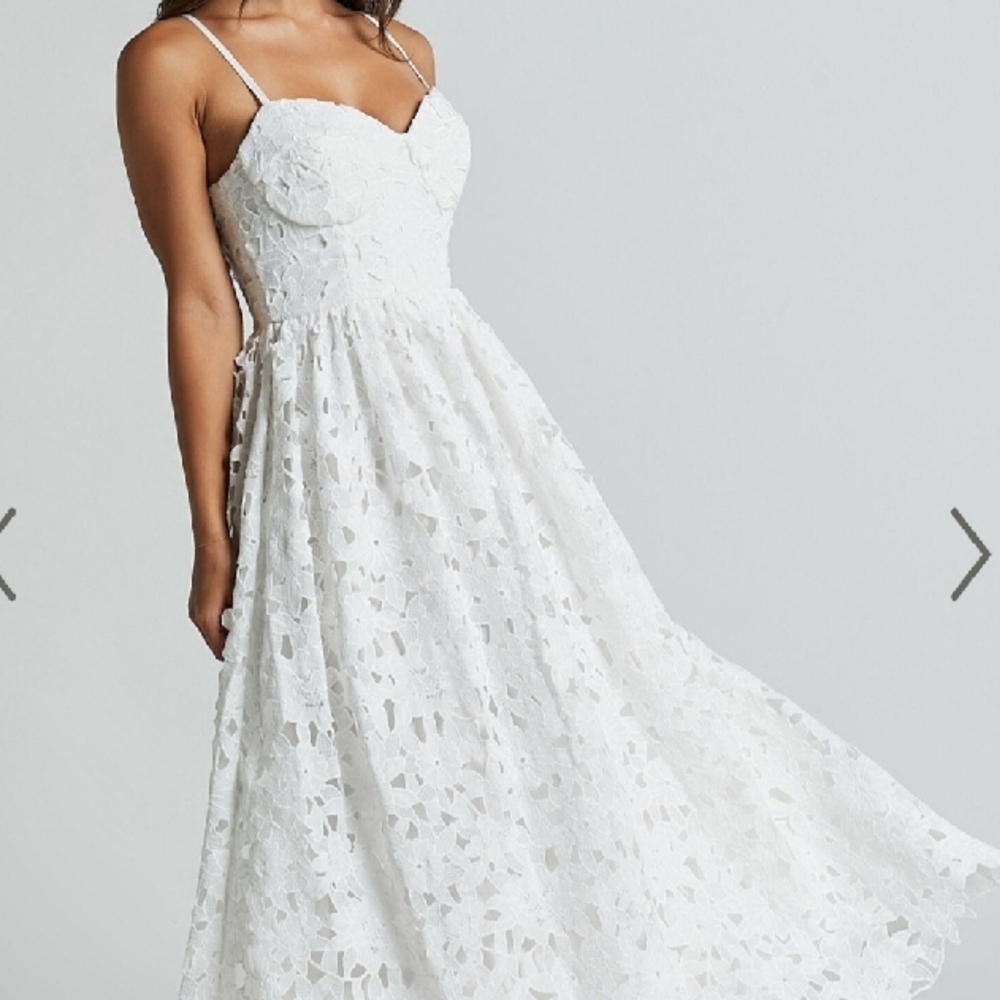Showpo White Sleeveless Sweetheart Midi Dress - Picture 3 of 5